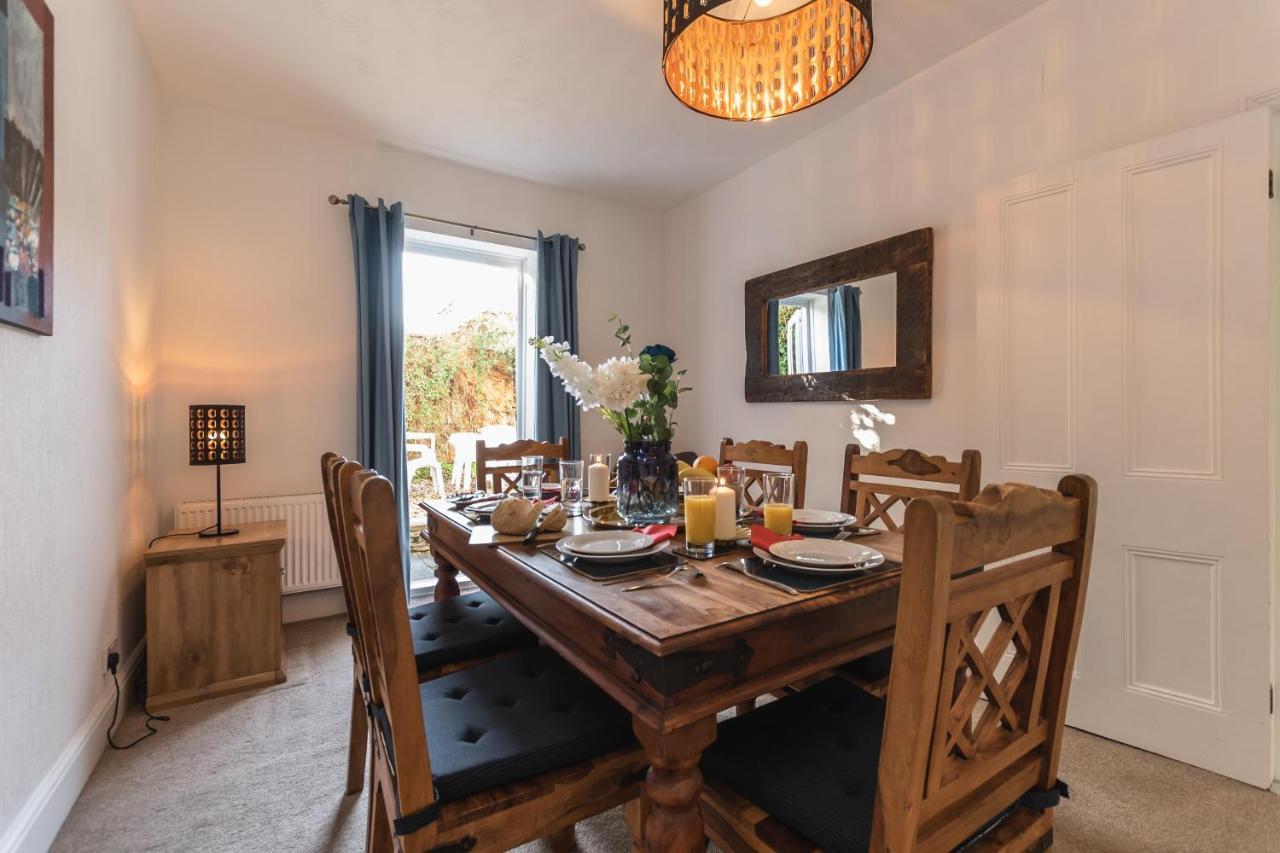 3-Bedroom House L Fast Wi-Fi L Garden L Newly Decorated L Close To Shops And Restaurants Okręg wyborczy Okręg wyborczy Bournemouth Zewnętrze zdjęcie